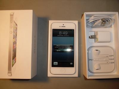 Apple iPhone 5 64GB (White) - Unlocked